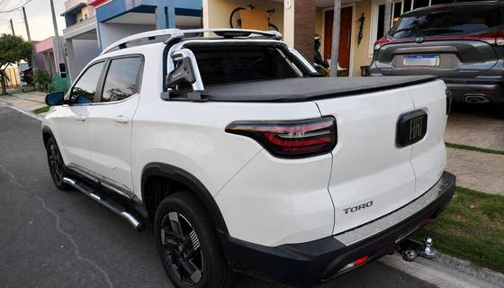 FIAT TORO 1.3 TURBO 270 FLEX VOLCANO AT6 FIAT TORO 1.3 TURBO 270 FLEX VOLCANO AT6